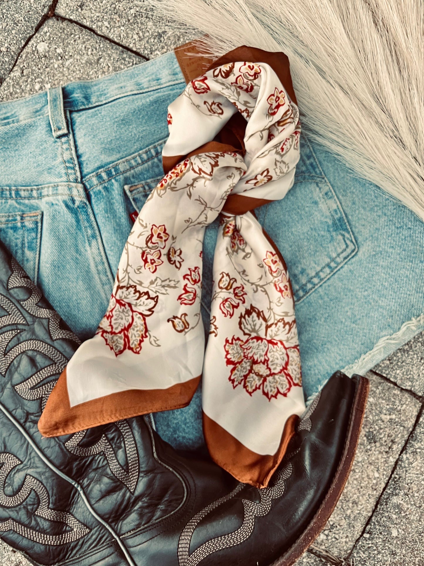 The Winnona Wild Rag