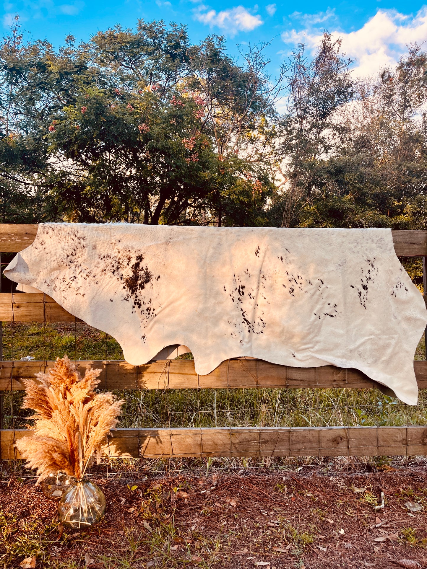 Genuine Cowhide-White & Brown Speckled